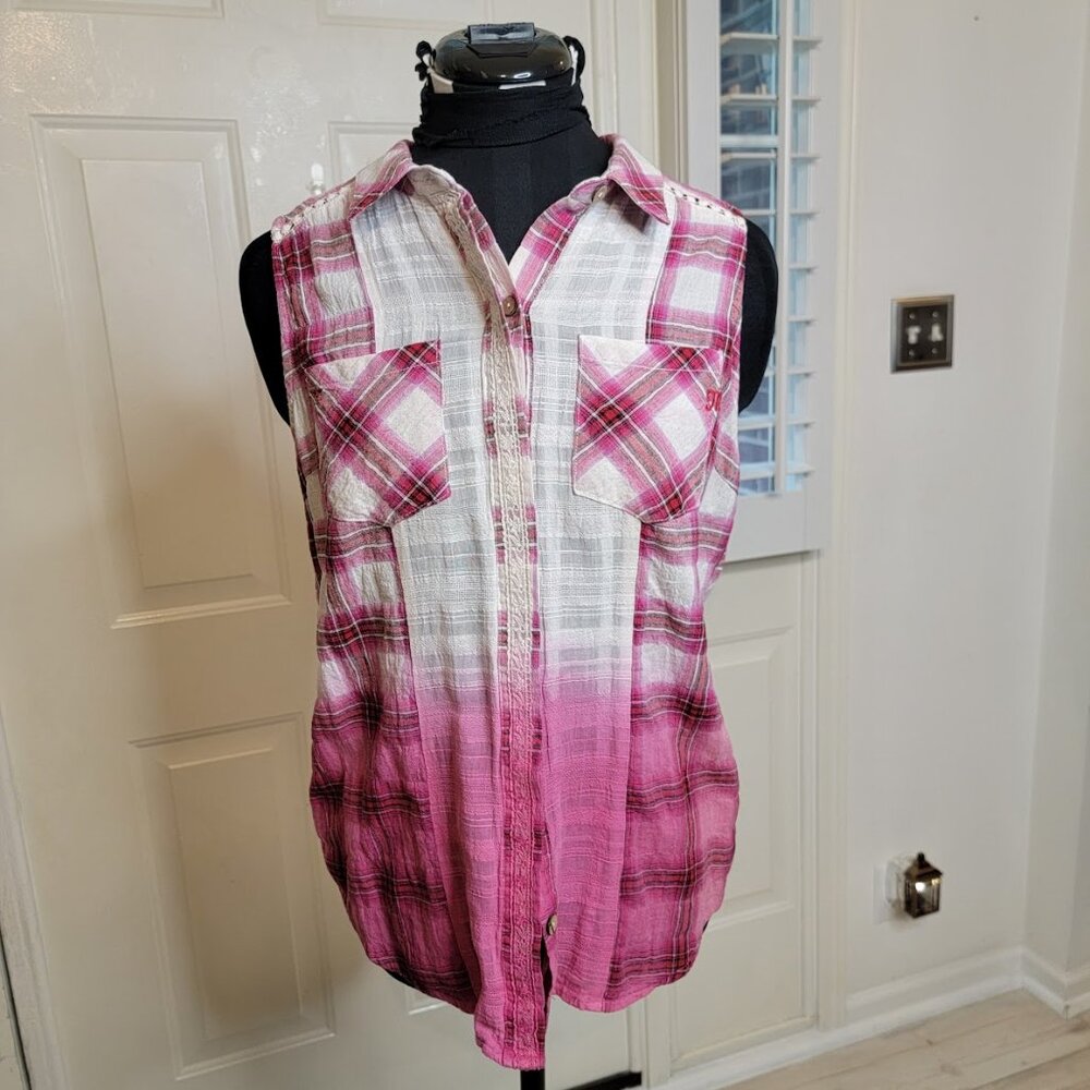 Miss Me Pink Plaid Sleeveless Shirt with Lace Back Size M – Western Boho Festiva - Picture 3 of 11